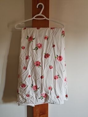 Vintage Cotton Twin Fitted Sheet with Pink Rose  Pattern